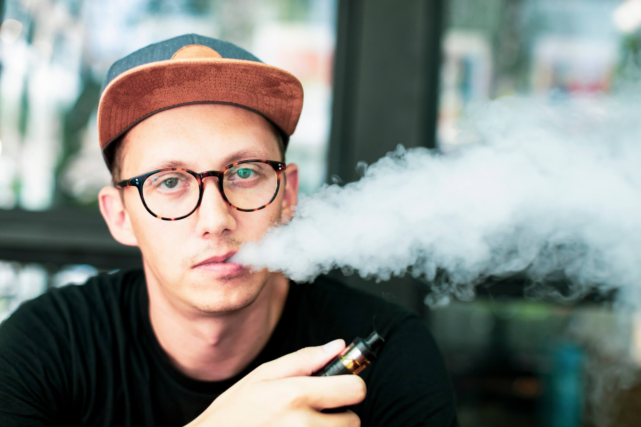 Raucher zahlen drauf: Für E-Zigaretten gilt jetzt die Tabaksteuer